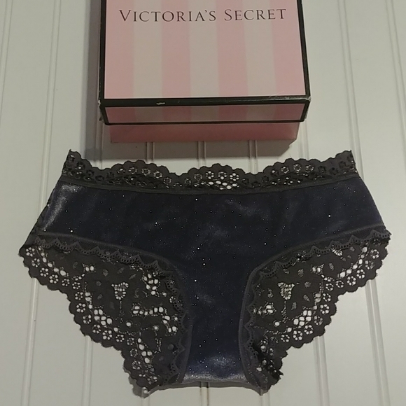 3/$25- VS Sparkly Silver Hipster Panty - Picture 4 of 10